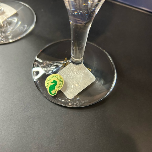 Waterford Merrill Crystal Goblet. 
 Wine Glass Set - Picture 4 of 6